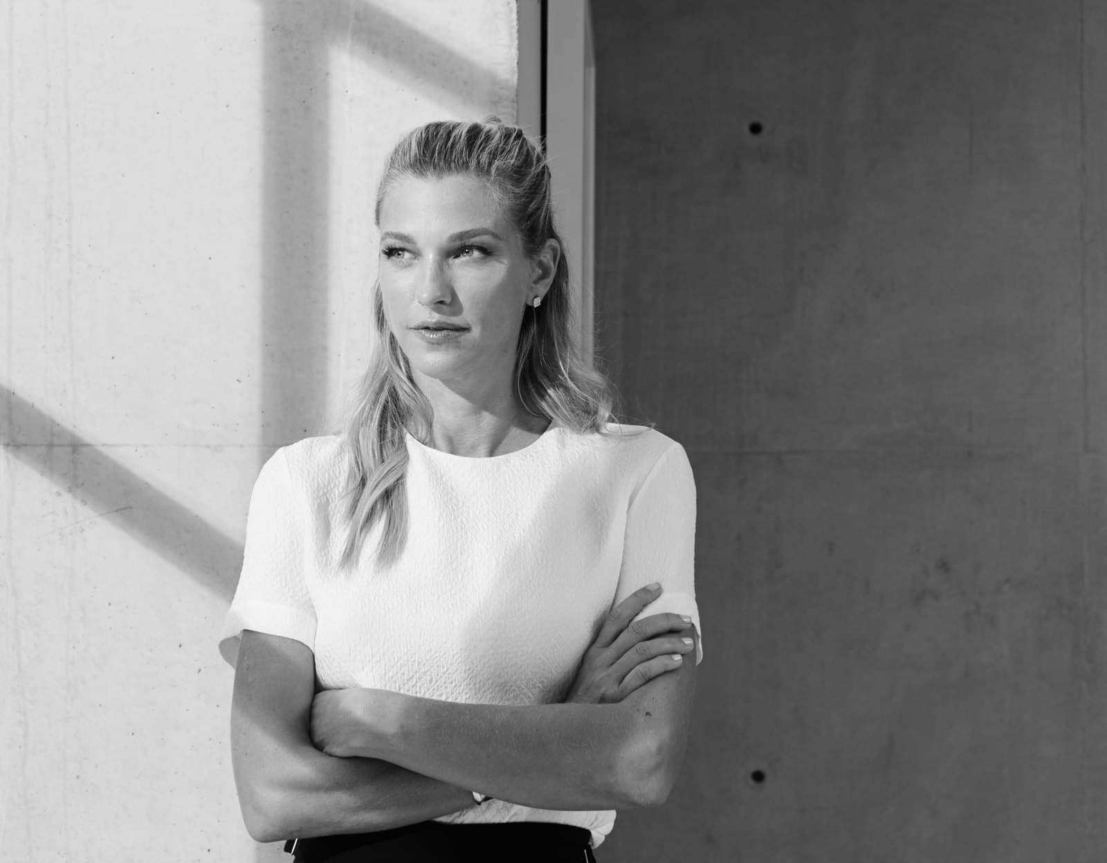 Nicole Junkermann, portrait, art and October light